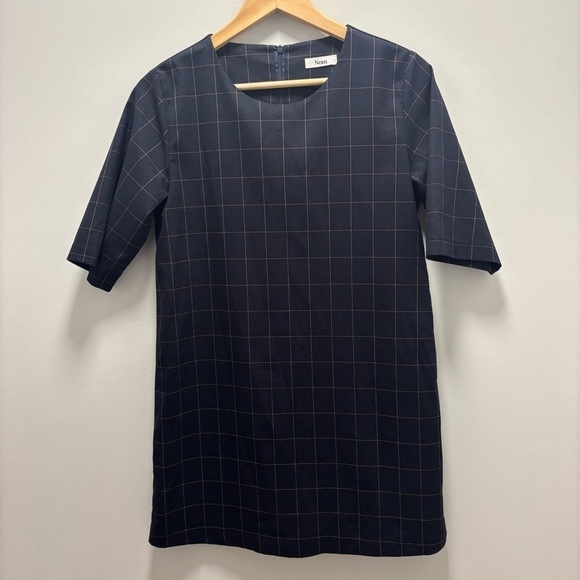 NOUL by Oak and Fort Navy short sleeve dress with zip back - Picture 1 of 9